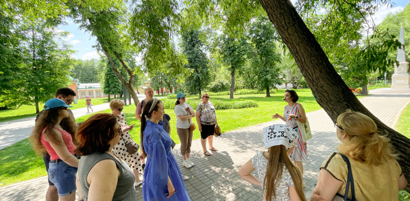 Экскурсия для Московского долголетия: «Зеленые исполины усадьбы Воронцово»