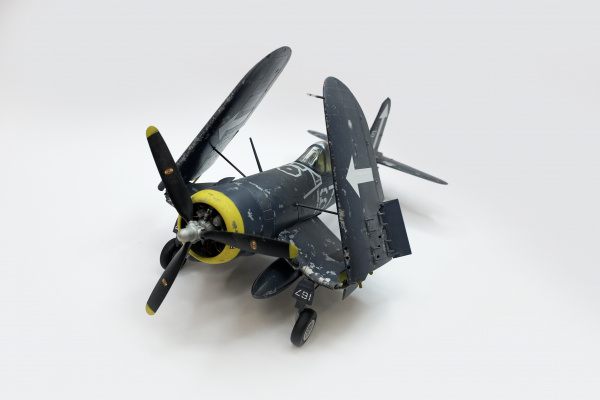 Vought F4U-1D Corsair